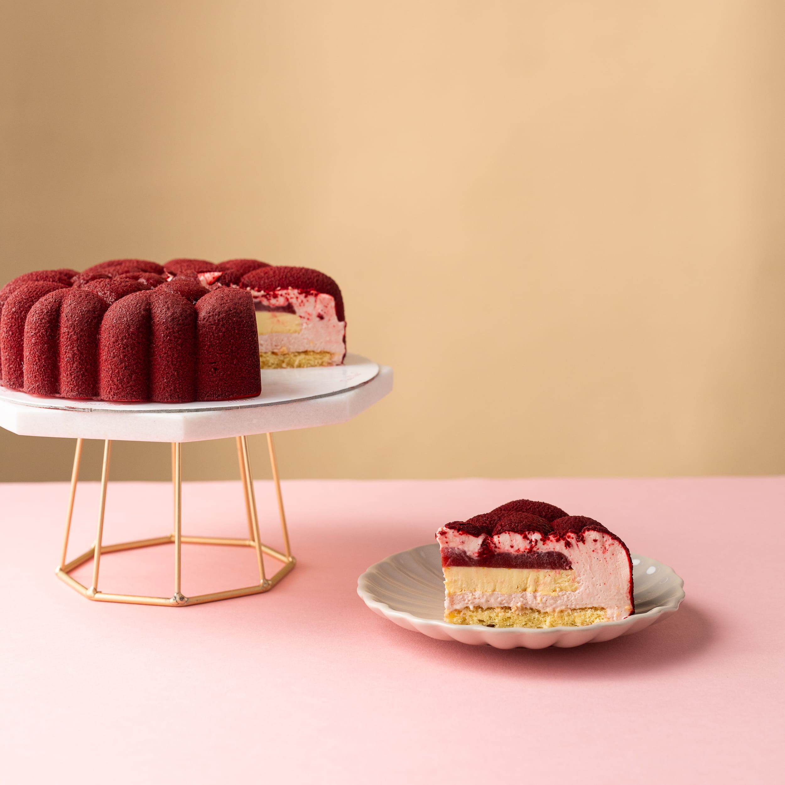 Mousse ciocolată, căpșune și crème brûlée portocală - imagine 2